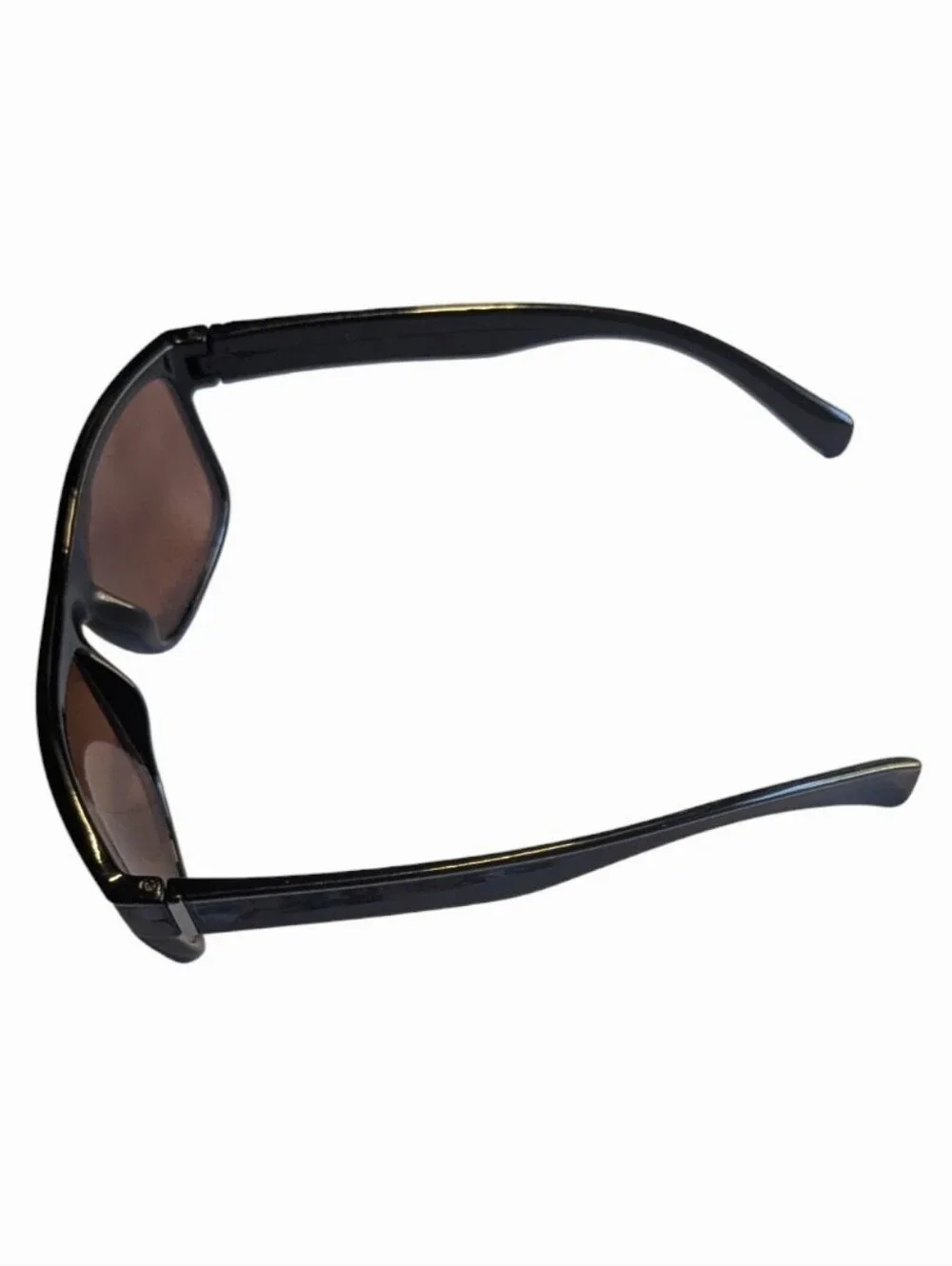 Classic Black Sunglasses with Brown Tinted Lenses Cat.3